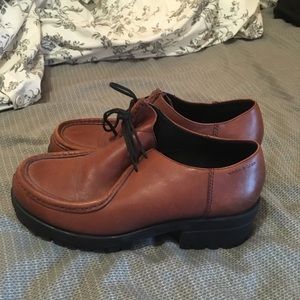 Vagabond ankle booties with heel